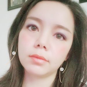 Meet your Posher, Lia